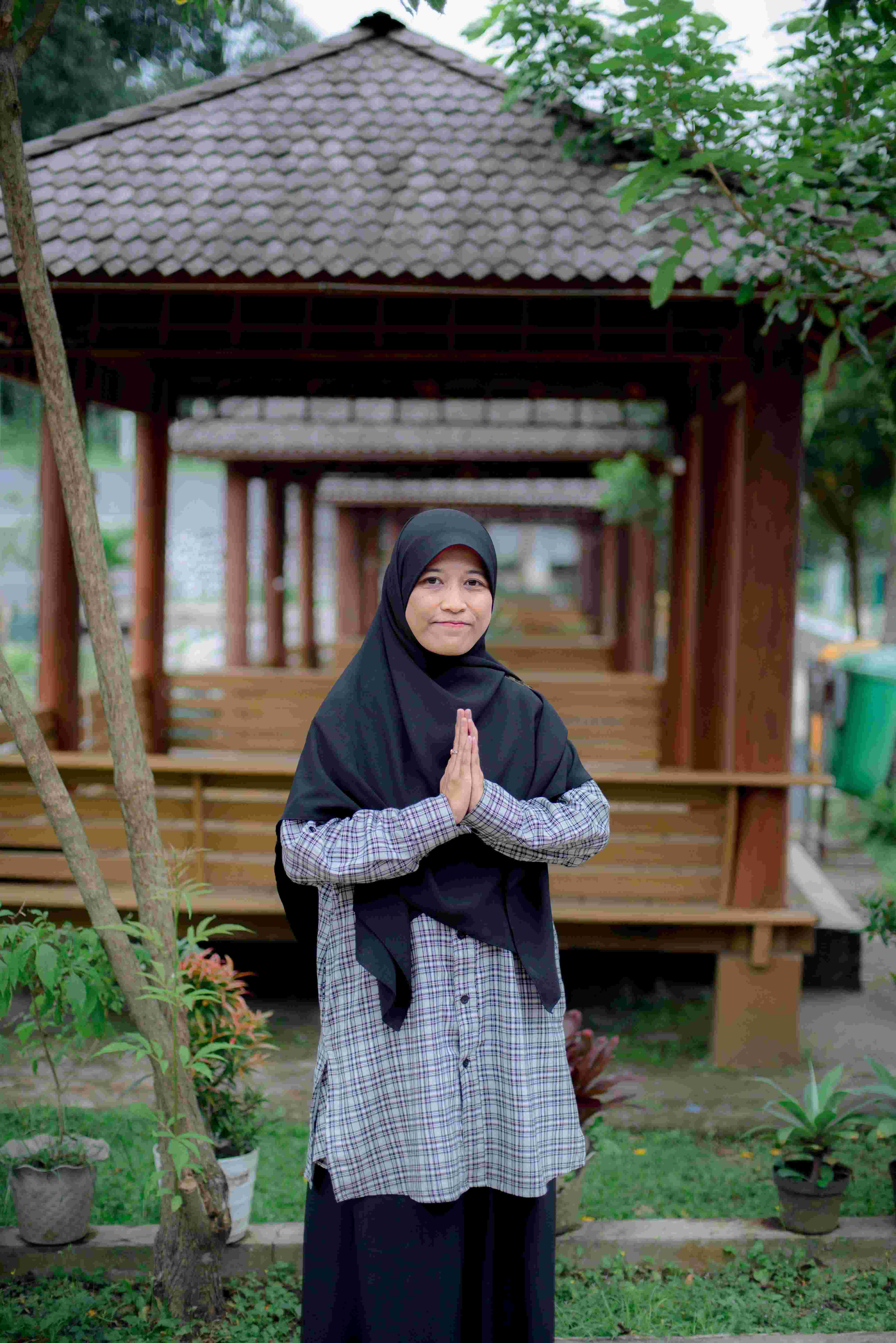 Teni Yulianti Agustina, S.Pd.